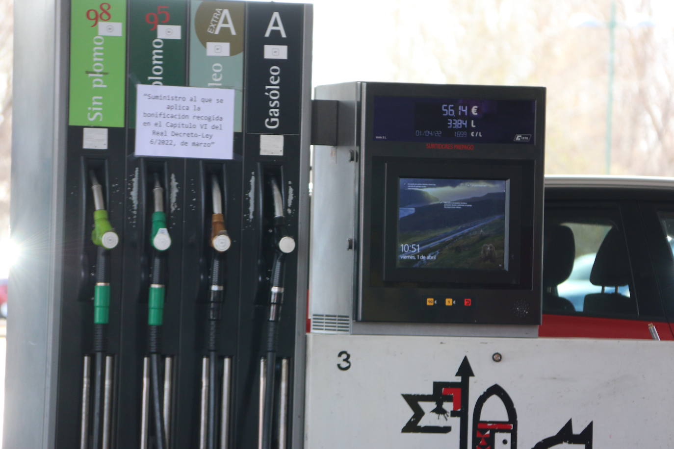 Fotos: Bajada de precios en las gasolineras de León