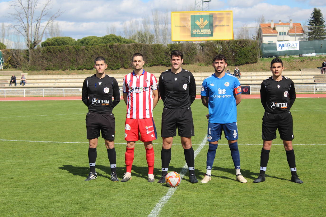 El conjunto berciano cae derrotado en su visita al filial del Salamanca