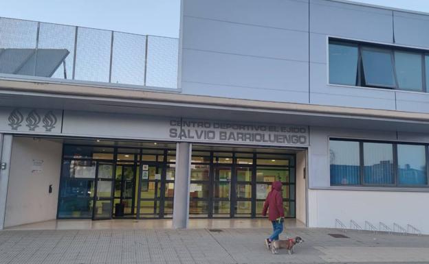 Imagen del Centro Salvio Barrioluengo a última hora de este sábado. 