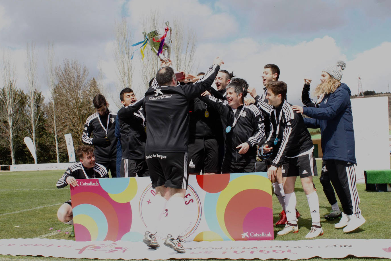 Fotos: I Torneo de fútbol inclusivo + QUE GOLES