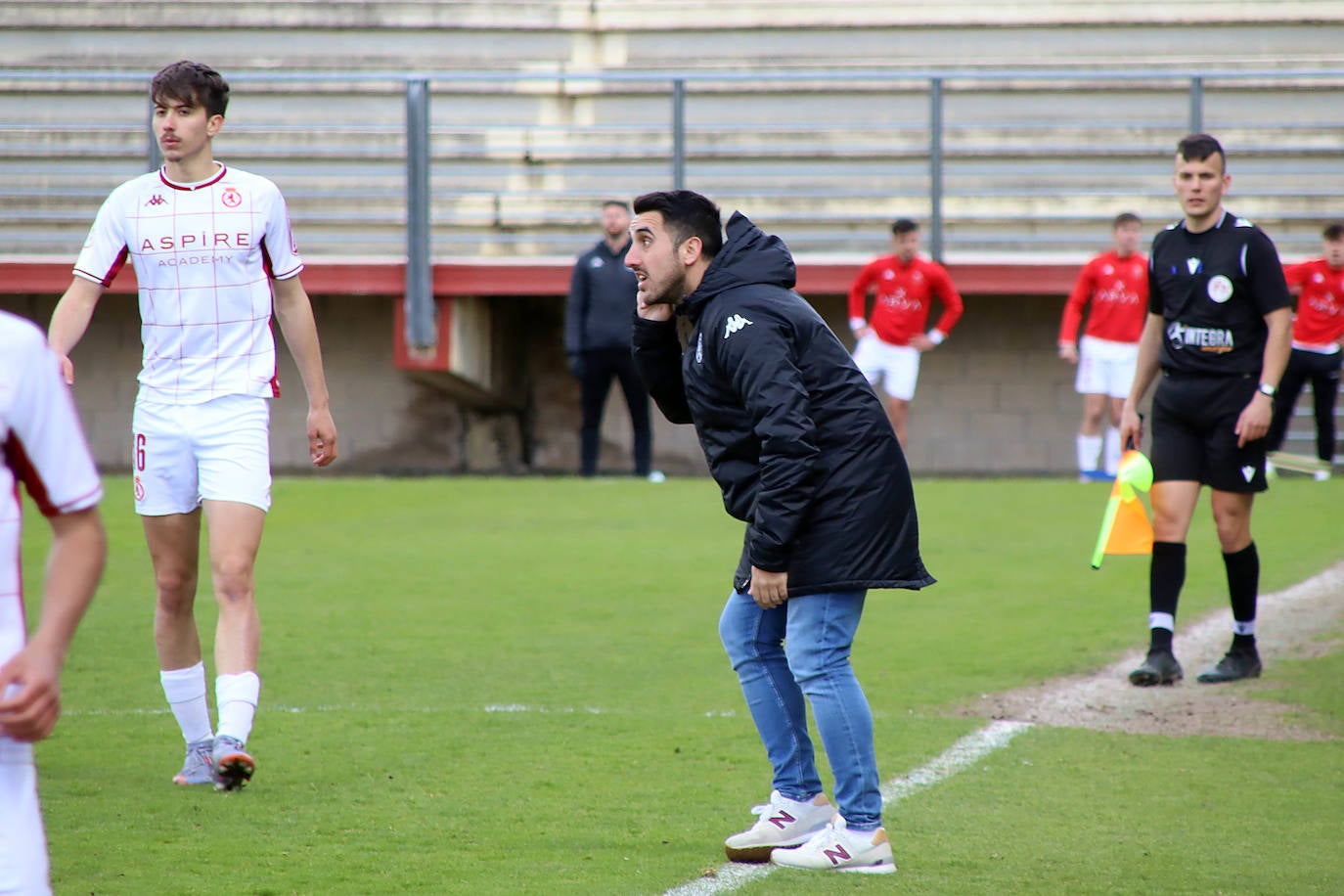 El conjunto leonés no es capaz de cambiar su dinámica y cae con un gol en el tiempo añadido