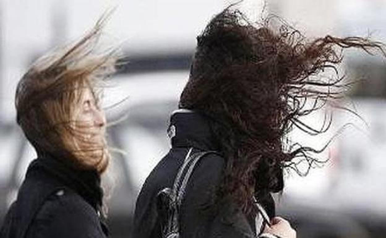 San Isidro alcanza los 99 kilómetros por hora de viento, la racha más alta de España