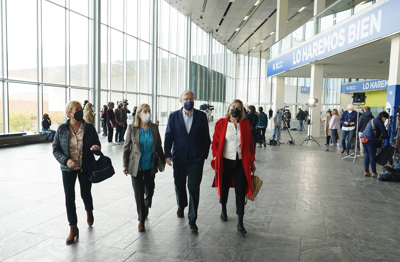 Fotos: El PP reúne al Comité Ejecutivo Nacional en Sevilla