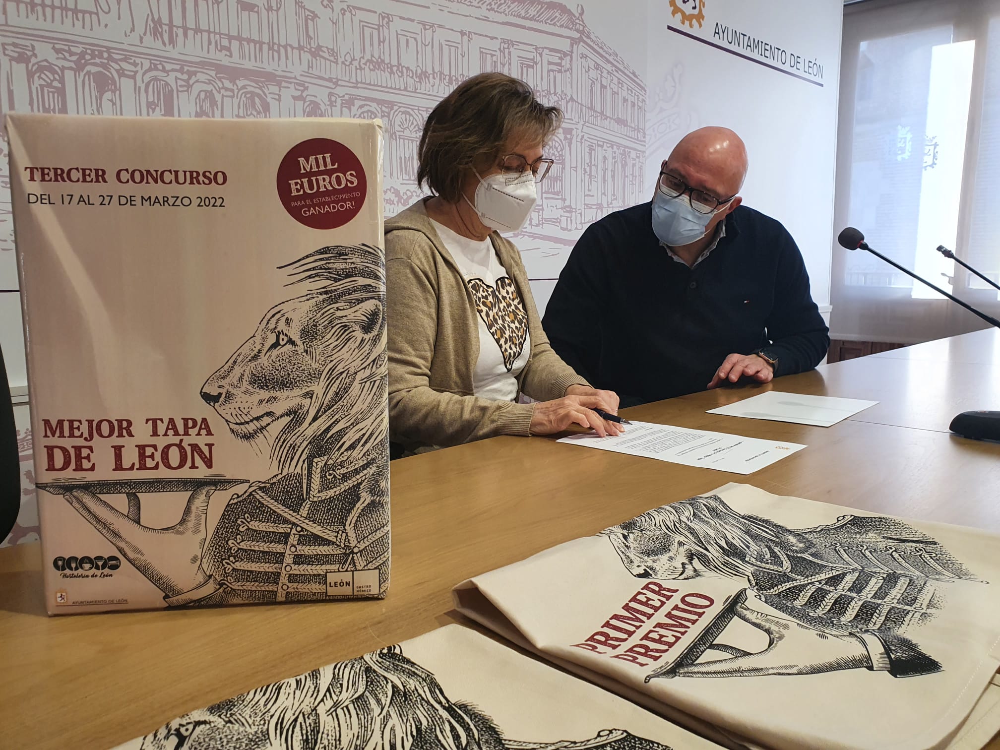 El III Concurso a la Mejor Tapa de León que se ha celebrado del 17 al 27 de marzo ha entregado sus premios este lunes, 4 d abril 