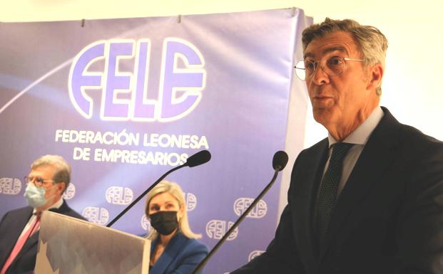 Javier Cepedano, presidente de Fele, interviene en la asamblea anual de los empresarios leoneses.