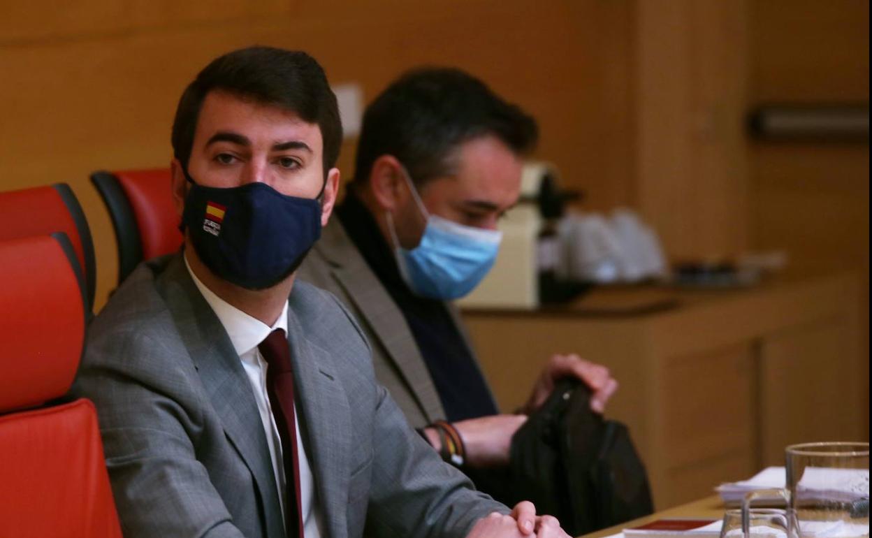El líder de Vox en Castilla y León, Juan García Gallardo, este jueves en la Junta de Portavoces.
