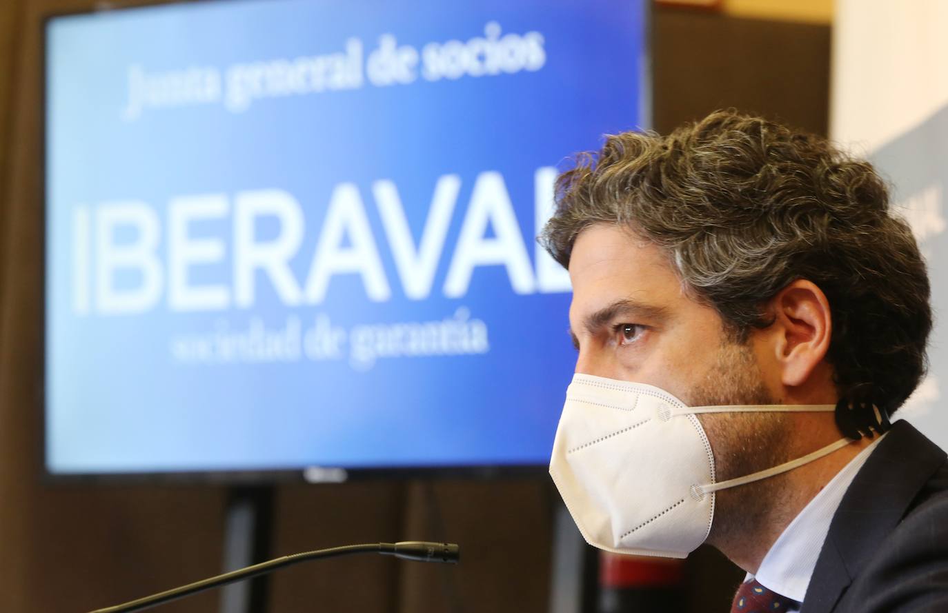 El presidente de Iberaval, César Pontvianne, informa de los resultados obtenidos por la sociedad de garantía en 2021