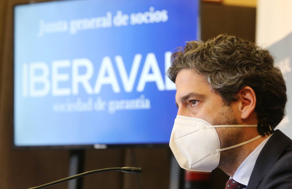 El presidente de Iberaval, César Pontvianne, informa de los resultados obtenidos por la sociedad de garantía en 2021