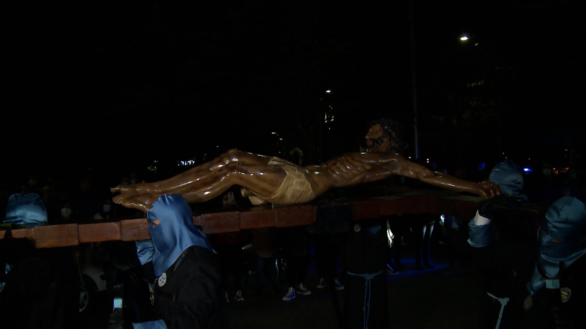 La Bienaventuranza envuelve de luto la noche de San Claudio