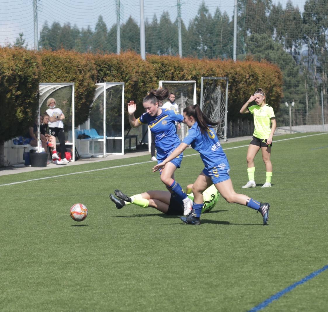 Fotos: El Olímpico de León vive por el fútbol