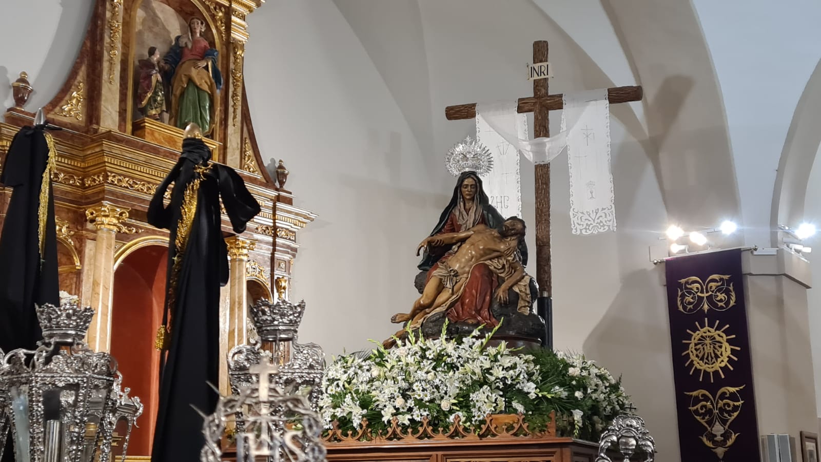 Los hermanos de Angustias y Soledad, Dulce Nombre de Jesús Nazareno y Real de Minerva y Veracruz 