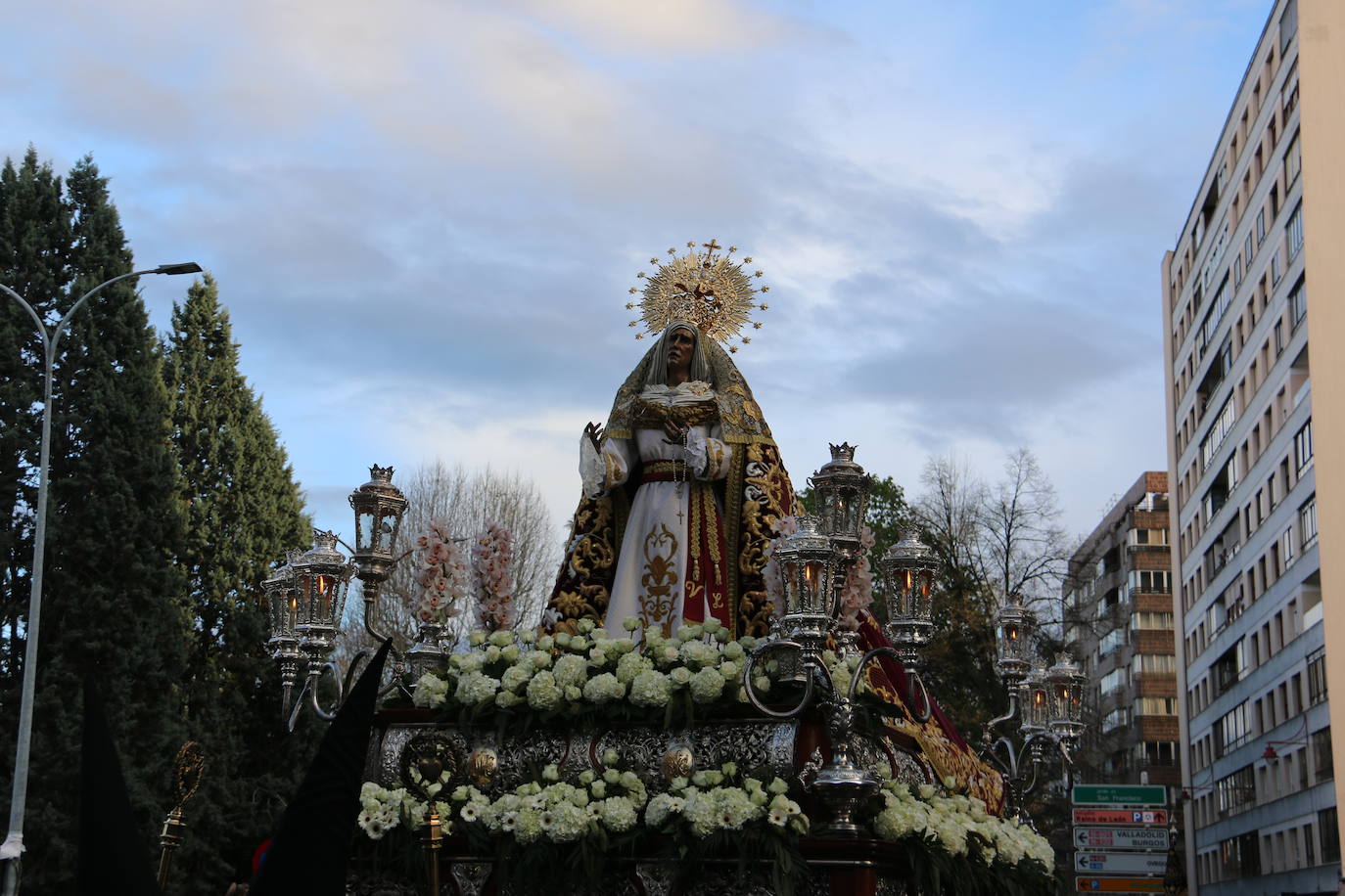 Uno de los momentos de la Procesión del Dolor de Nuestra Madre. 