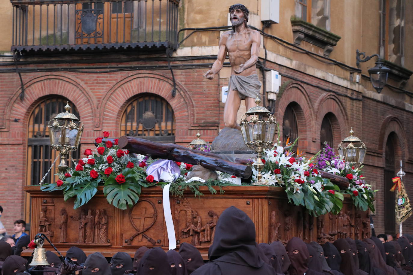 Uno de los momentos de la Procesión del Perdón. 