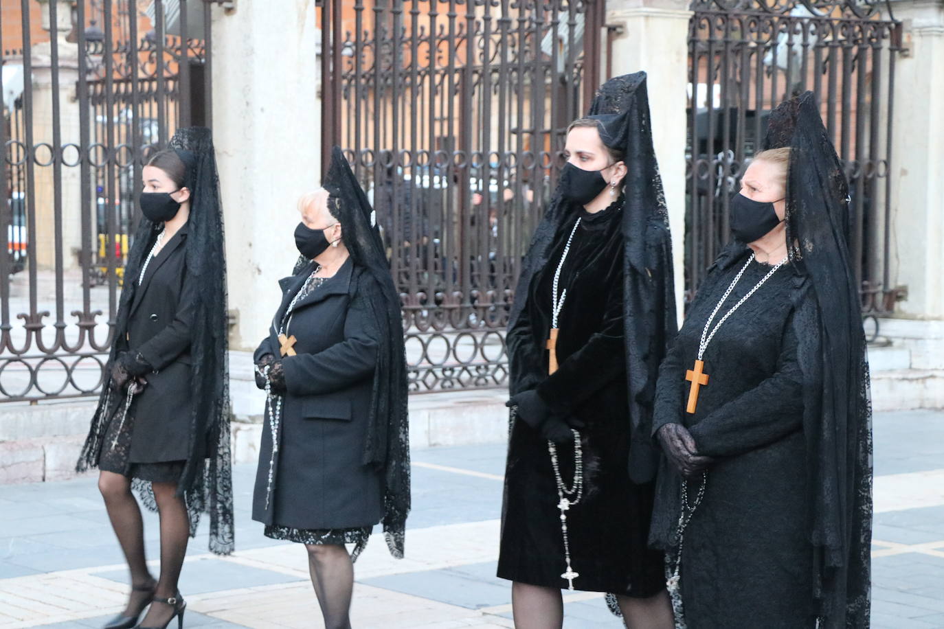 Uno de los momentos de la Procesión del Perdón. 