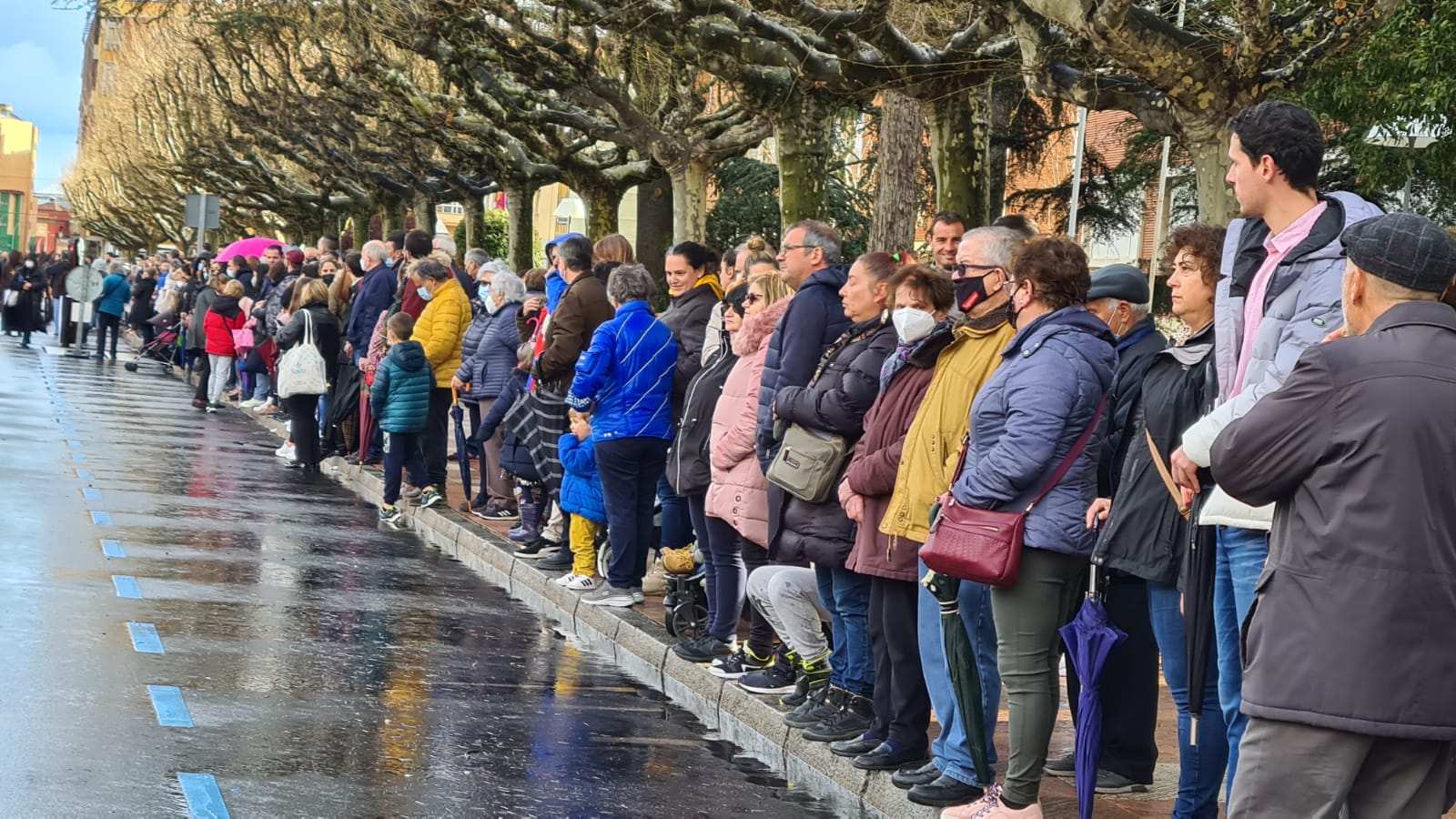 .La Semana Santa de León se adentra en los días principales y lo hace desde el perdón