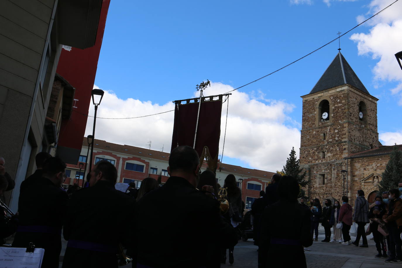 Fotos: El Santo Potajero alimenta a La Bañeza
