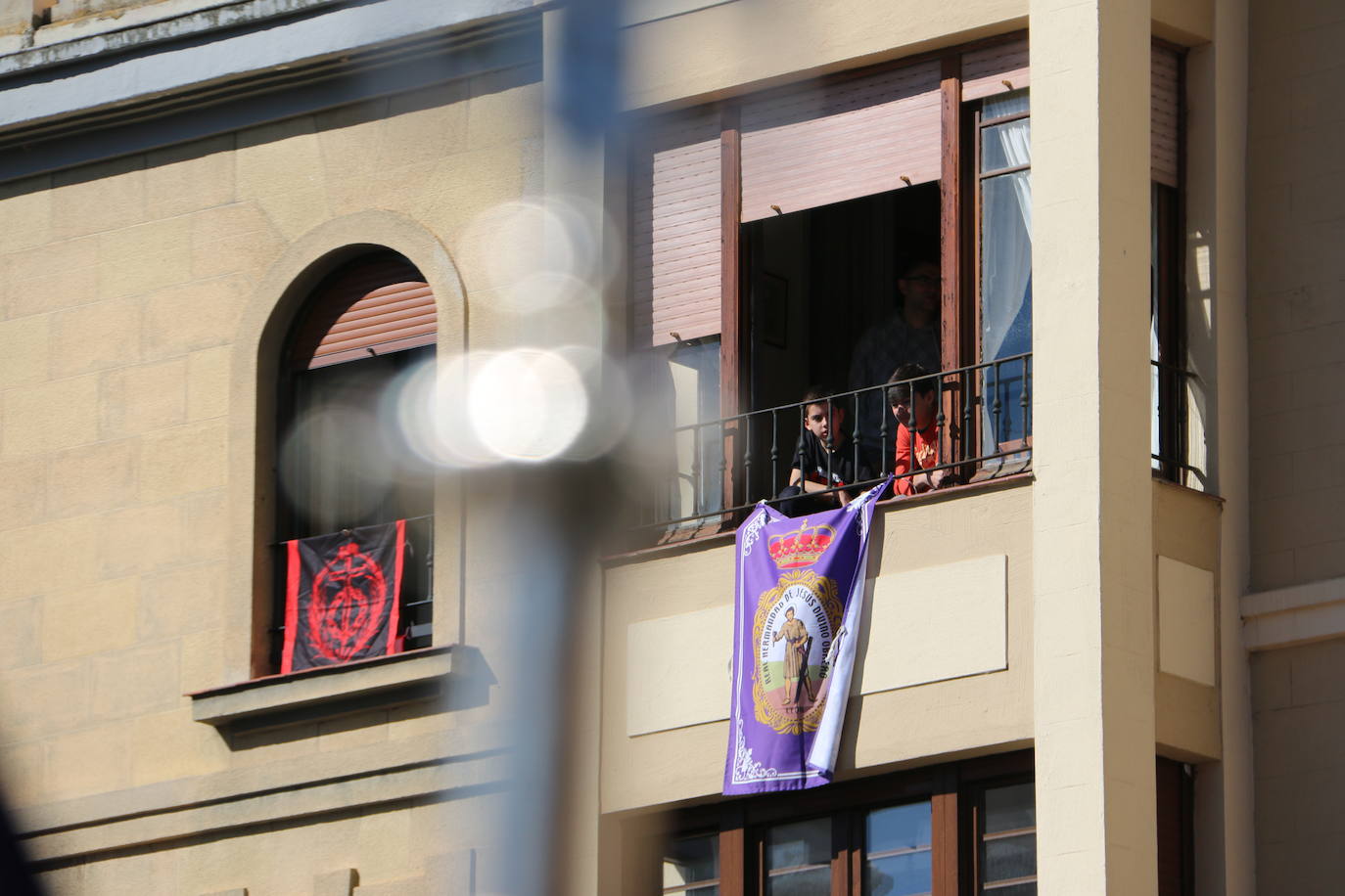 Fotos: Cofradía de las Bienaventuranzas | El &#039;Moreno&#039; se alza al cielo