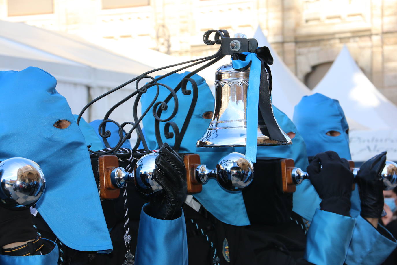 Fotos: Cofradía de las Bienaventuranzas | El &#039;Moreno&#039; se alza al cielo