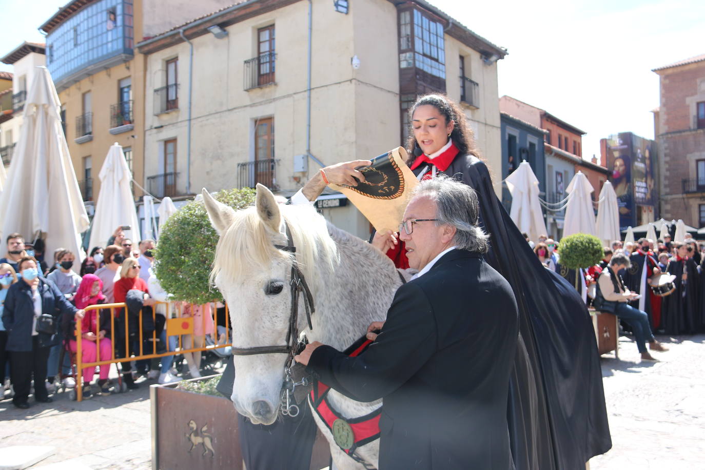 Fotos: Pregón a caballo