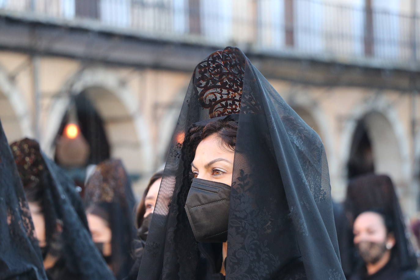 Fotos: Procesión de los Pasos, al completo