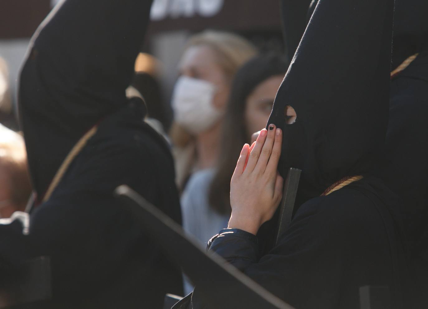 Ponferrada vive uno de sus actos centrales de la Semana Santa con esta procesión del Encuentro.