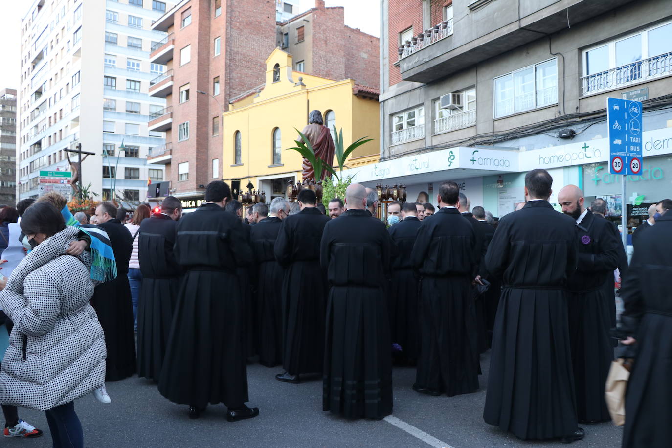 Fotos: Los pasos salen de Santa Nonia