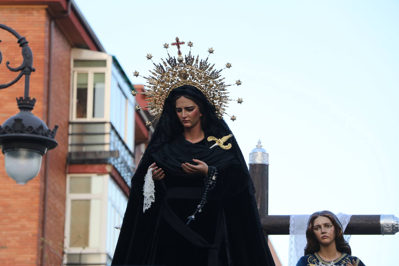 Procesión de La Soledad, dentro de la Cofradía de Jesús Divino Obrero. 