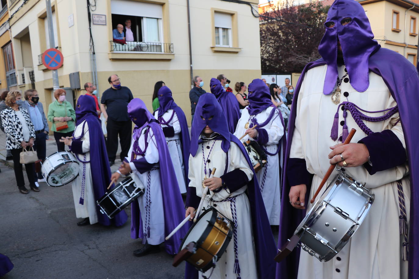 Procesión de La Soledad, dentro de la Cofradía de Jesús Divino Obrero. 