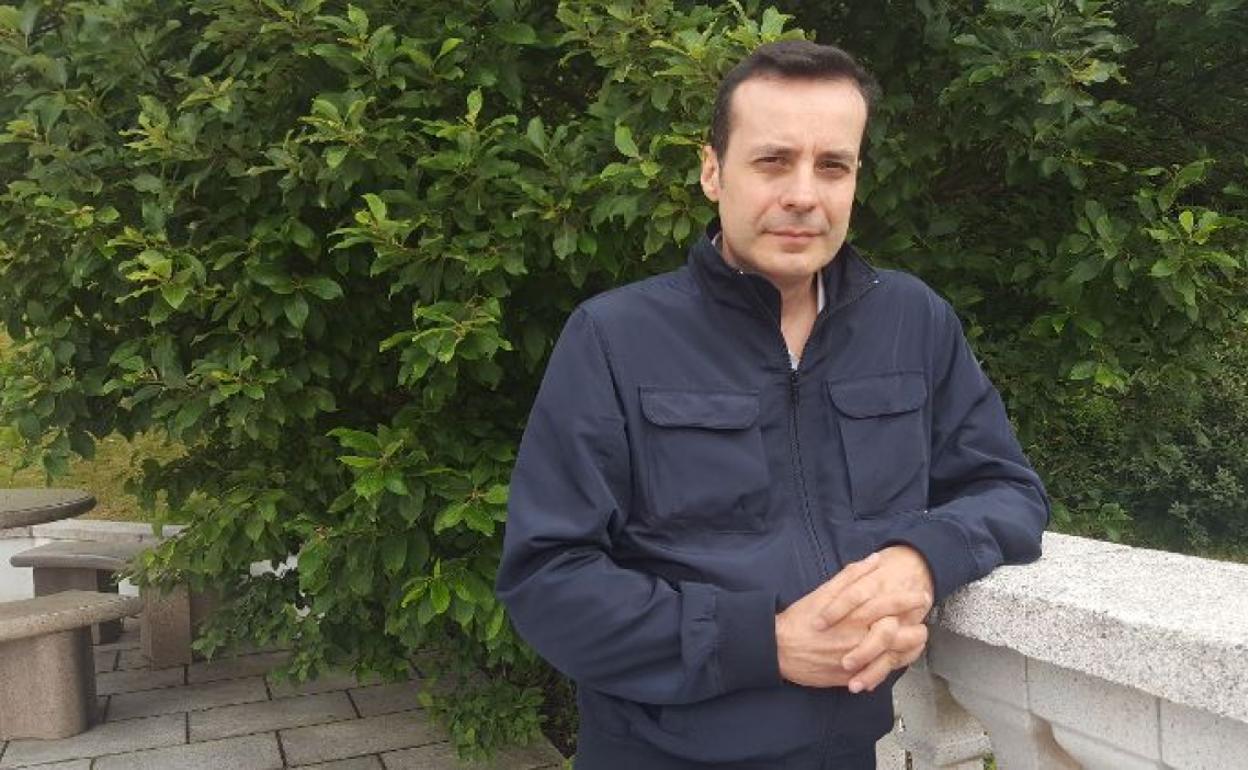 Carlos Fidalgo presenta su novela 'Stuka' el lunes 18 en el Teatro Benevivere de Bembibre