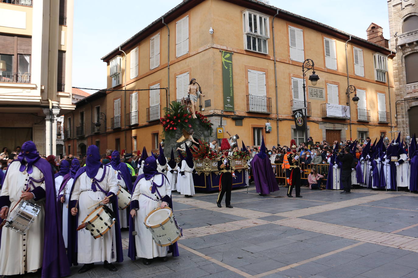 Fotos: El Encuentro embriaga León de Resurrección