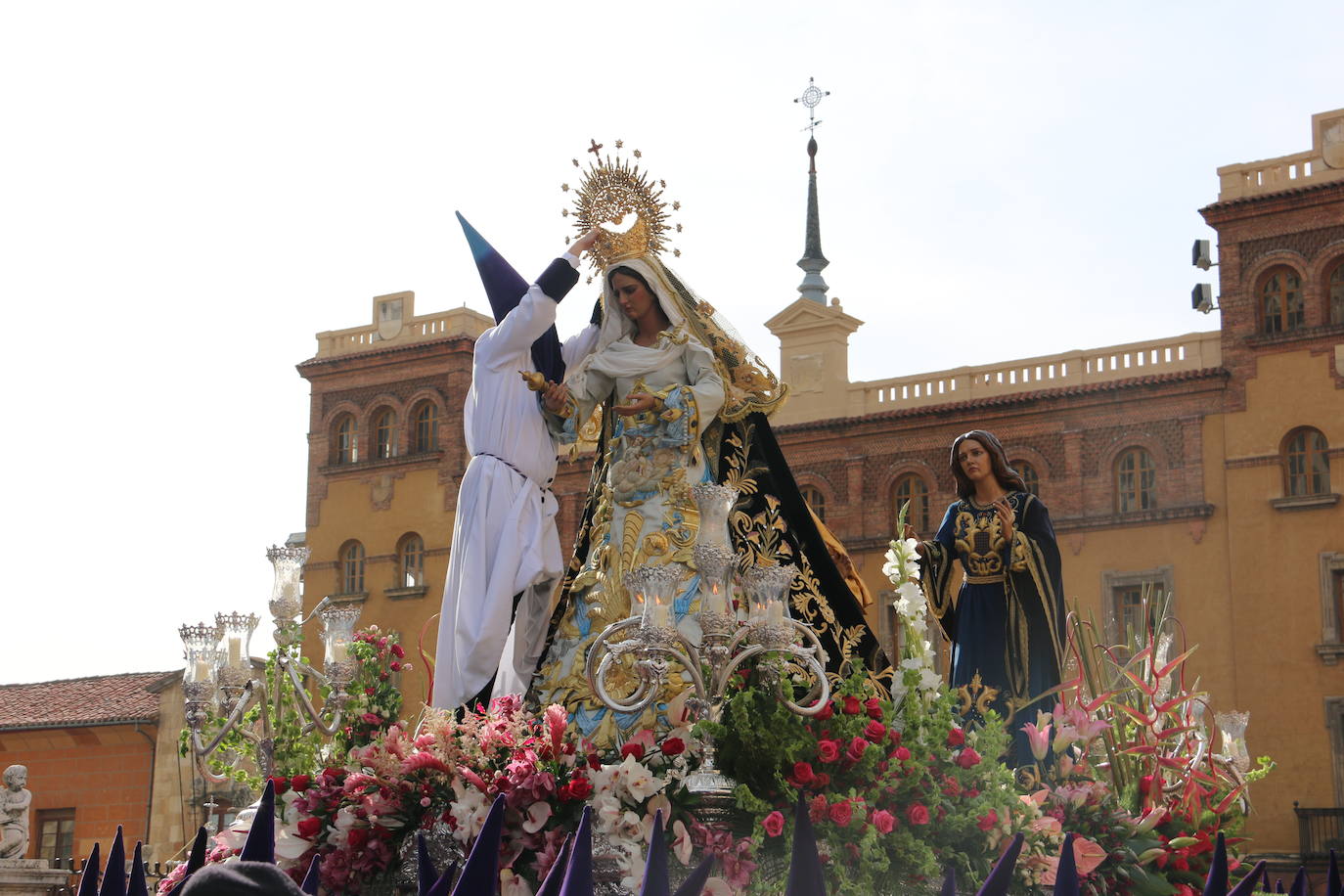 Fotos: El Encuentro embriaga León de Resurrección