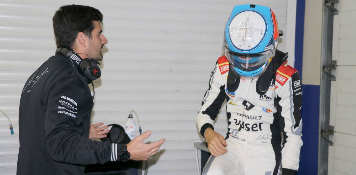 leonoticias acompaña al piloto leonés en una sesión de entrenamientos en Jerez.