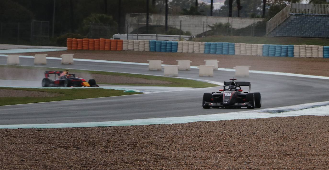 leonoticias acompaña al piloto leonés en una sesión de entrenamientos en Jerez.