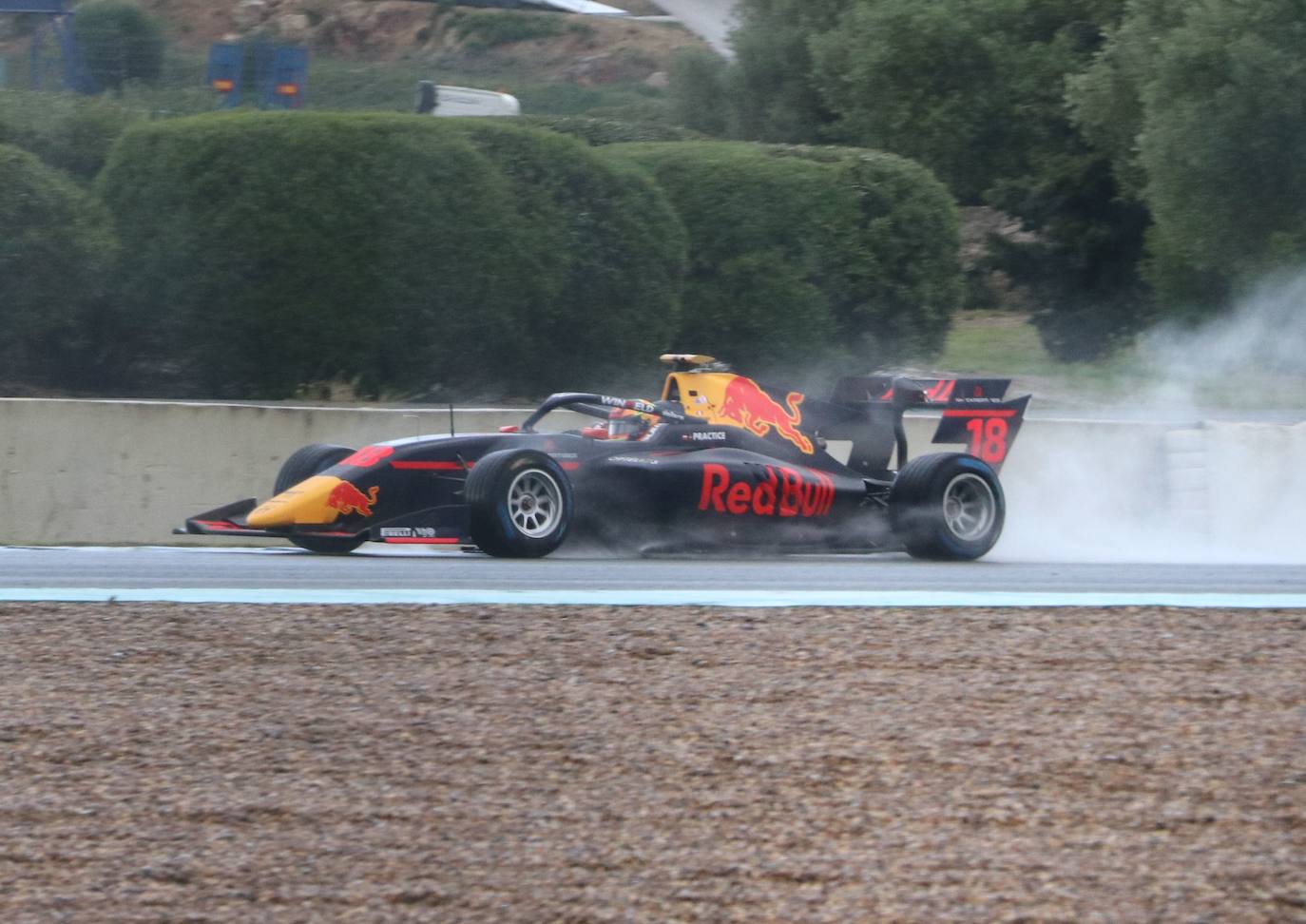 leonoticias acompaña al piloto leonés en una sesión de entrenamientos en Jerez.