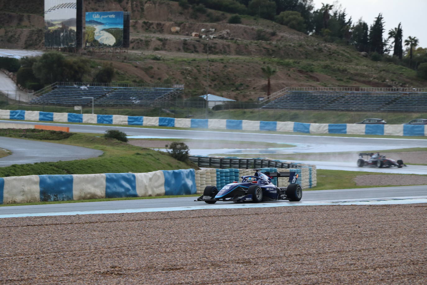 leonoticias acompaña al piloto leonés en una sesión de entrenamientos en Jerez.