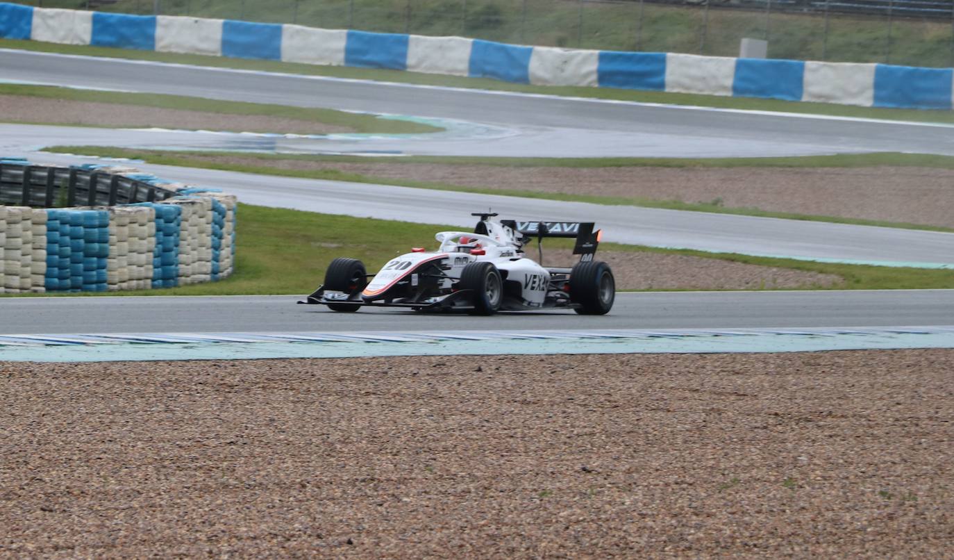 leonoticias acompaña al piloto leonés en una sesión de entrenamientos en Jerez.