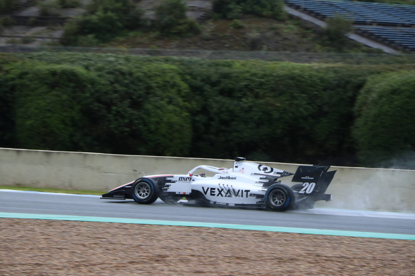 leonoticias acompaña al piloto leonés en una sesión de entrenamientos en Jerez.