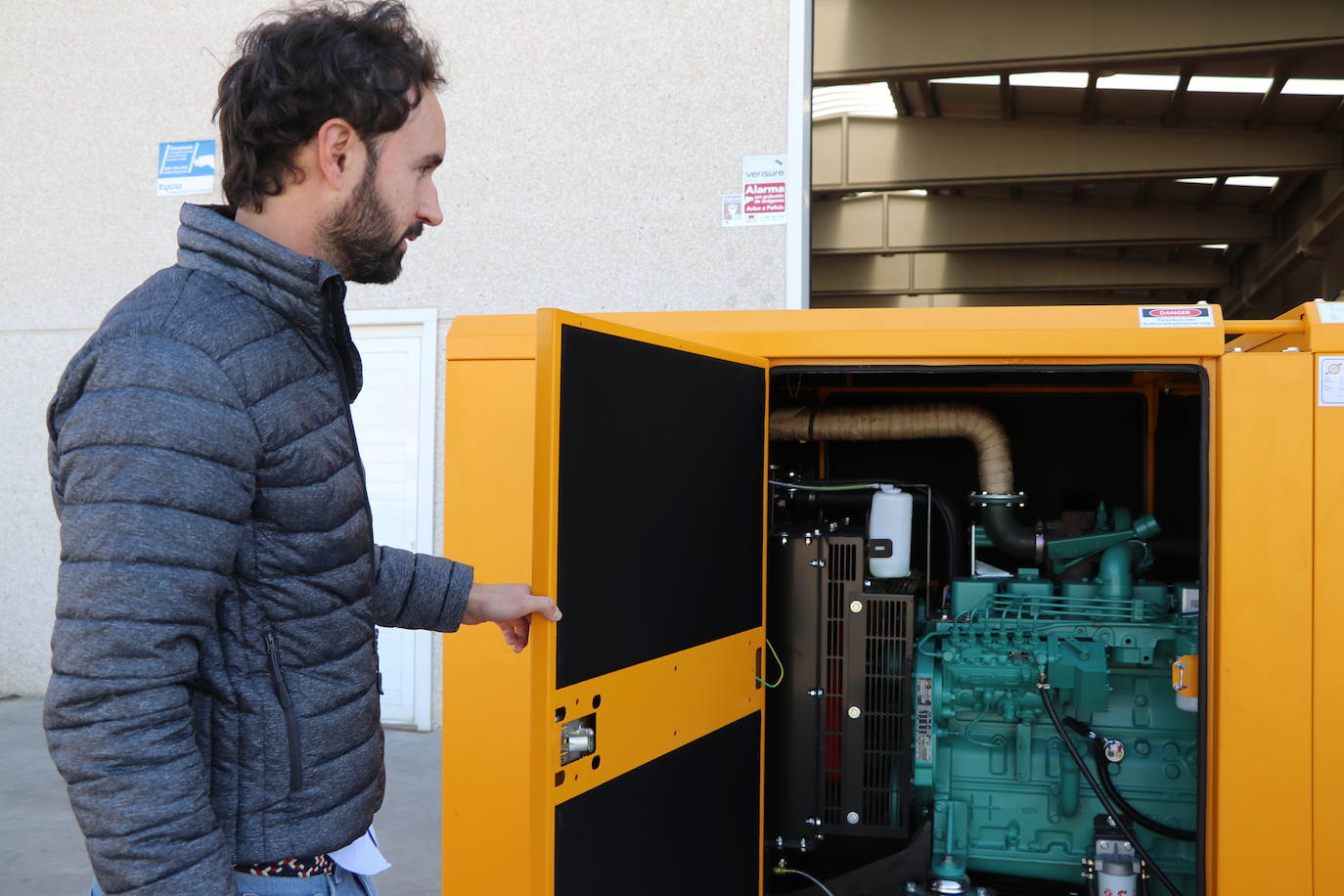 Apuesta segura para la generación energética en cualquier lugar y momento, gracias a Froilán Grupos Electrógenos. 