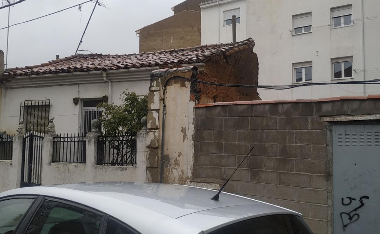 Vivienda afectada por el hundimiento en la ciudad de León.