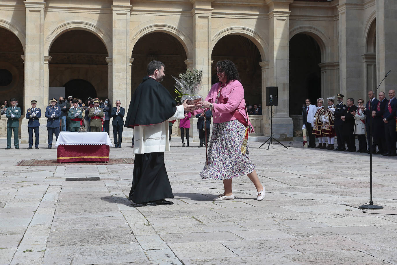 Fotos: Ceremonia de las Cabezadas en San Isidoro