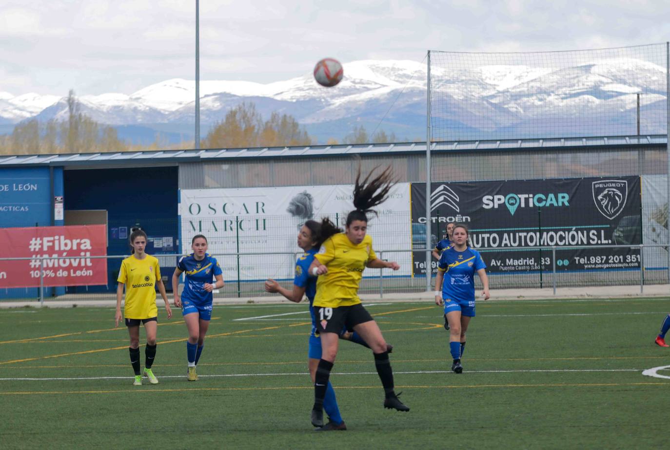 Fotos: Partido entre el Olímpico y el Sporting