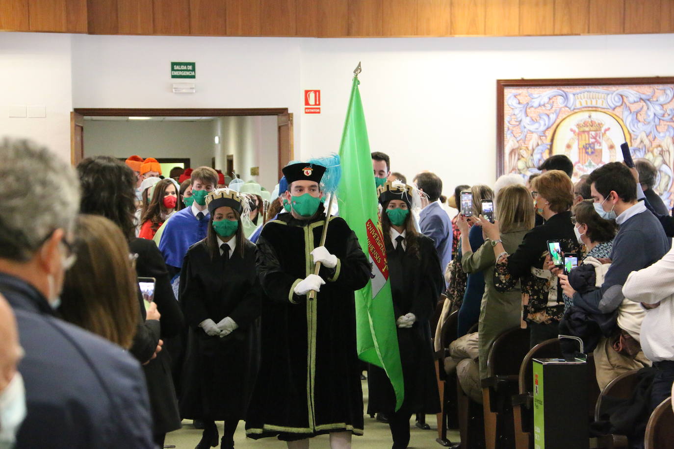 La Universidad de León celebra la festividad de San Isidoro, presidida por el rector Juan Francisco García Marín