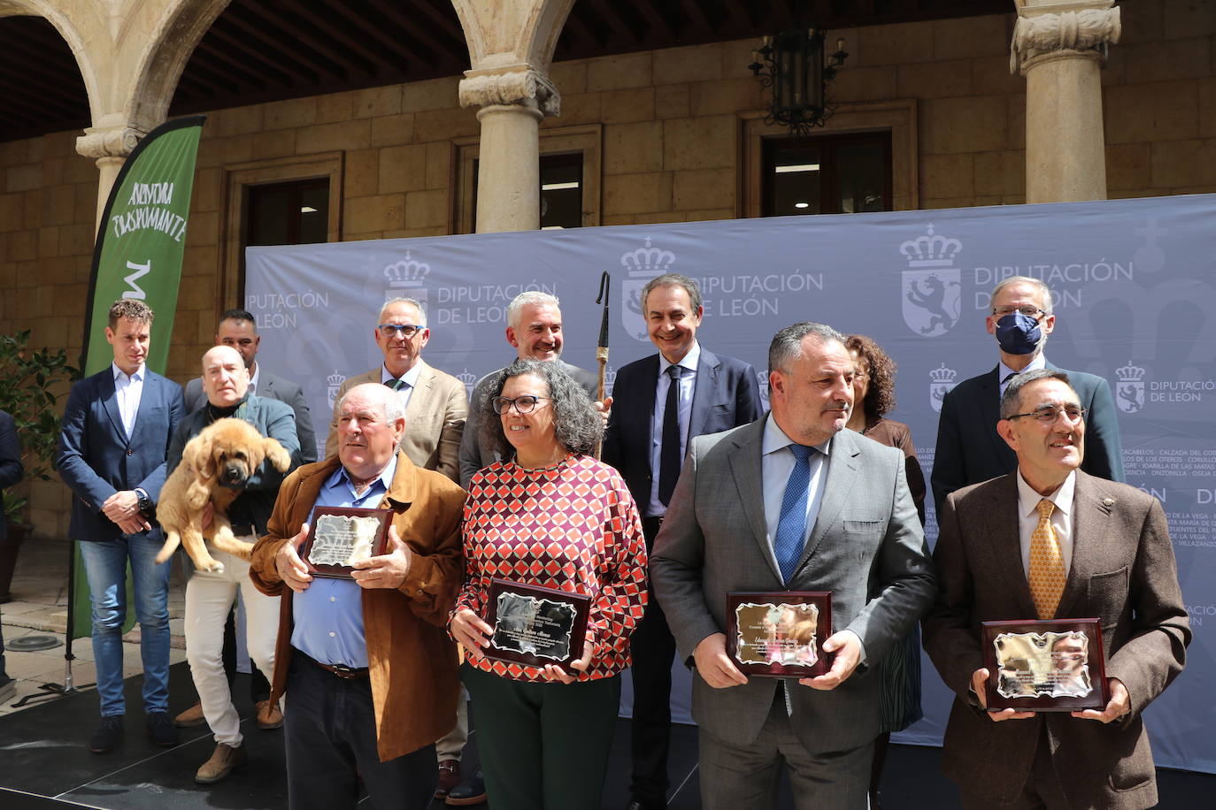 Llegada de José Luis Rodríguez Zapatero y acto de la primera gala de los Premios de la Trashumancia. 