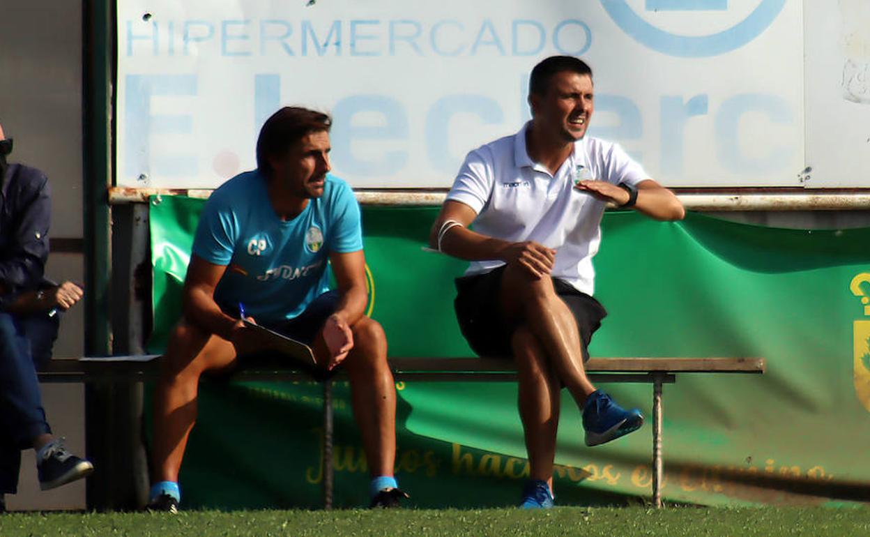 Sergio González 'Nanín', entrenador de La Virgen, durante un partido de esta temporada.