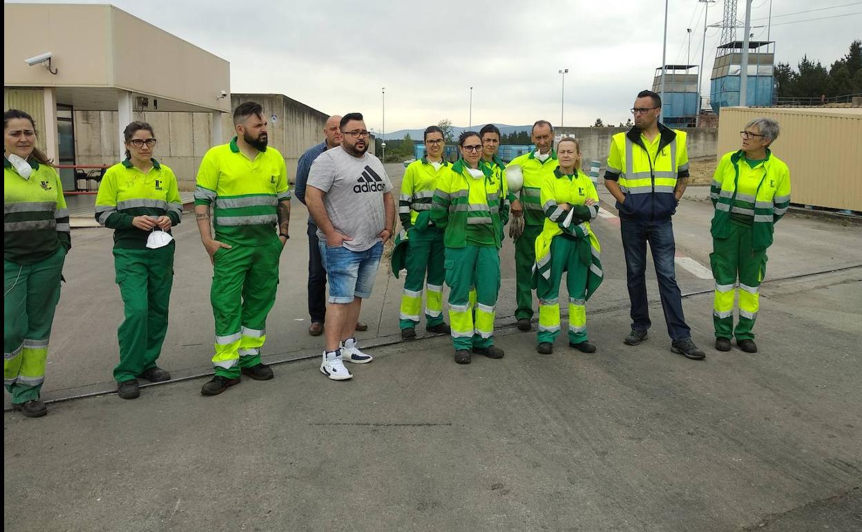 Paro laboral de los trabajadores del CTR Legio VII en Ponferrada.