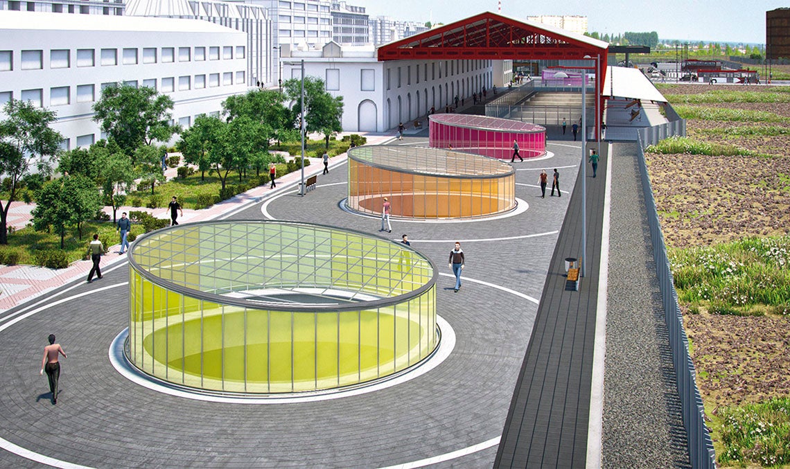 Zona Peatonal Que Queda Tras La Integración Del Ferrocarril En El Entorno De La Estación De León.