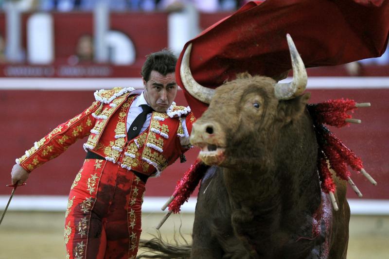 Fotos: Cartel de la Feria de San Juan y San Pedro