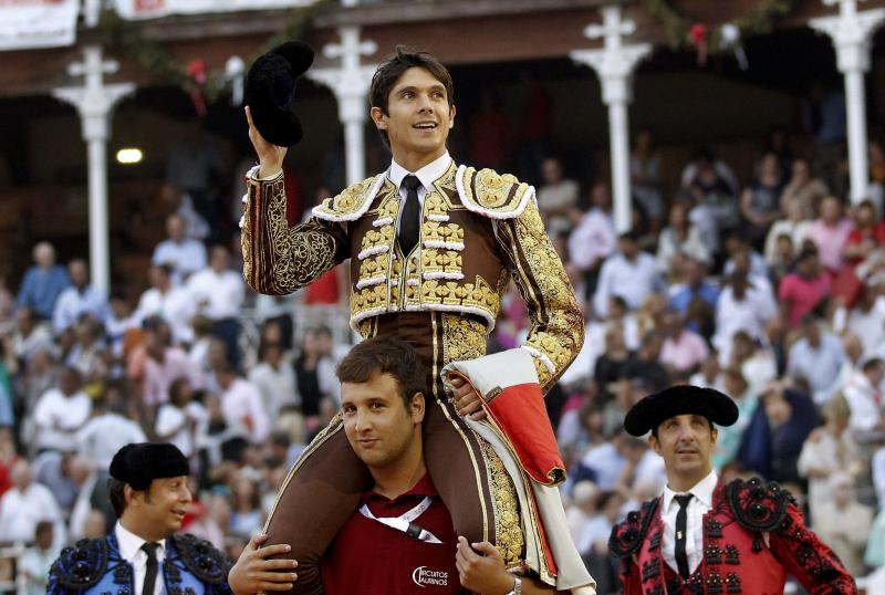 Fotos: Cartel de la Feria de San Juan y San Pedro