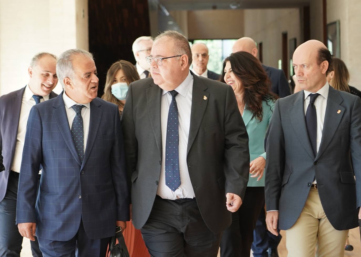 Fotos: El consejero de Sanidad presenta su programa de legislatura