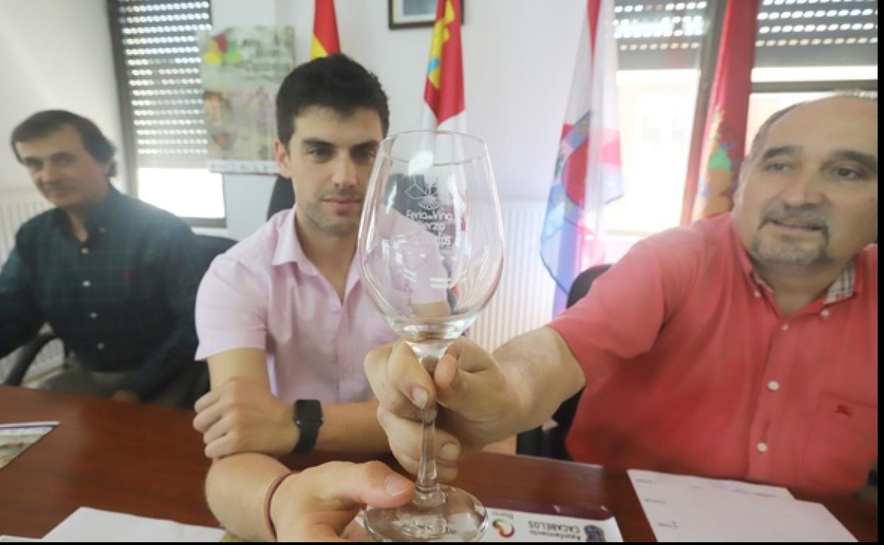 Presentación de la XXV Feria del Vino de Cacabelos.